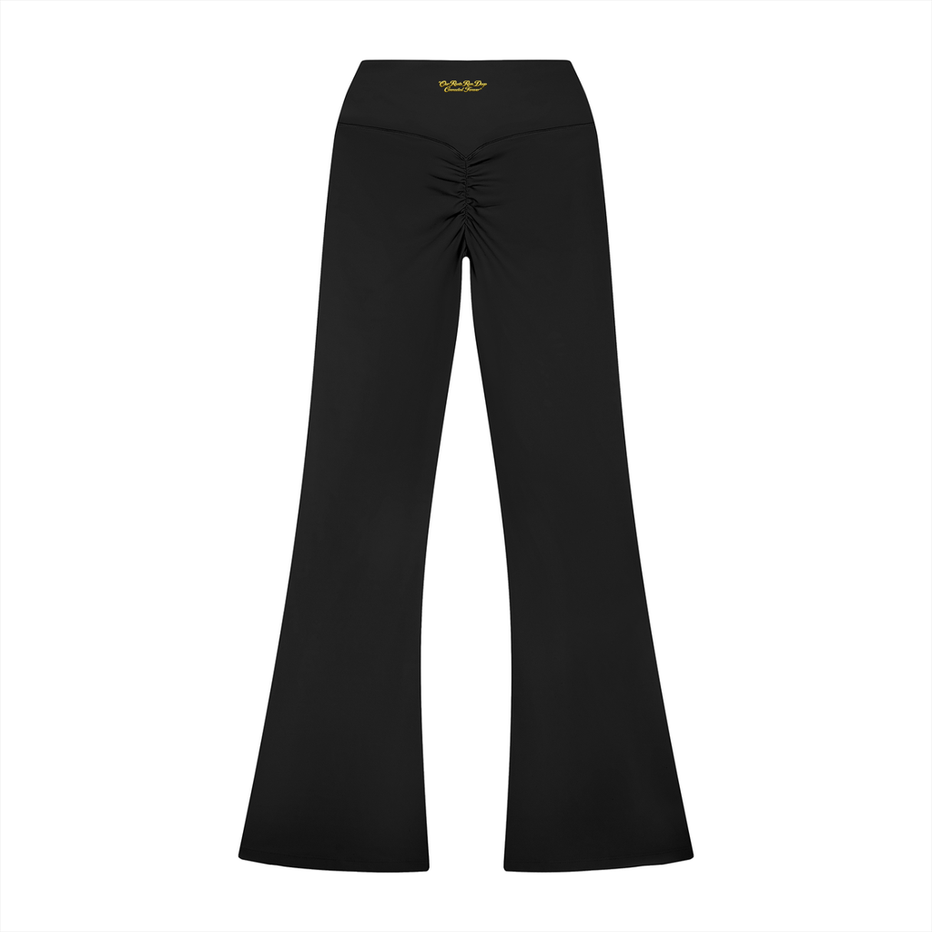 The Everyday Motion Set – Women's 2-Piece Activewear Bundle Save 10%
